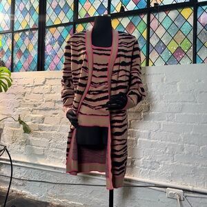 VENUS Tiger Print Cardigan in Pink and Black